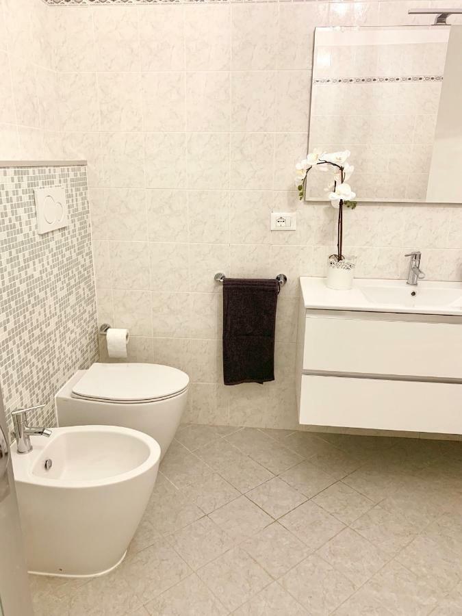 Indipendenza Luxury Apartments 볼로냐 외부 사진