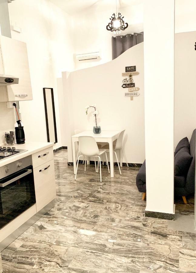 Indipendenza Luxury Apartments 볼로냐 외부 사진